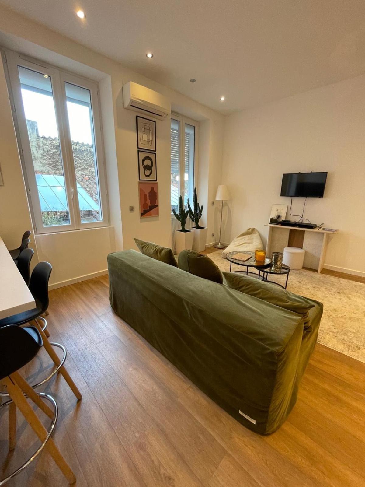 Appartement Design Sur Vauban - Clim Et Wifi Marseille Luaran gambar