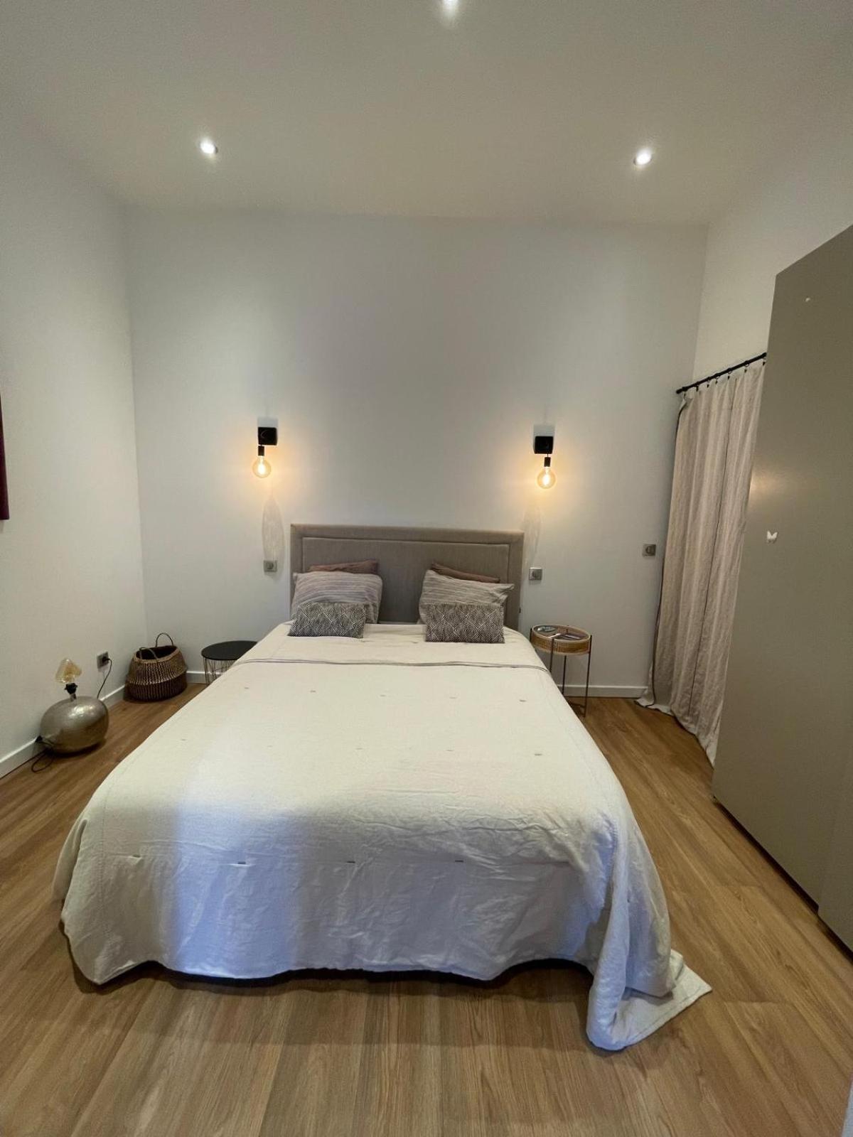 Appartement Design Sur Vauban - Clim Et Wifi Marseille Luaran gambar